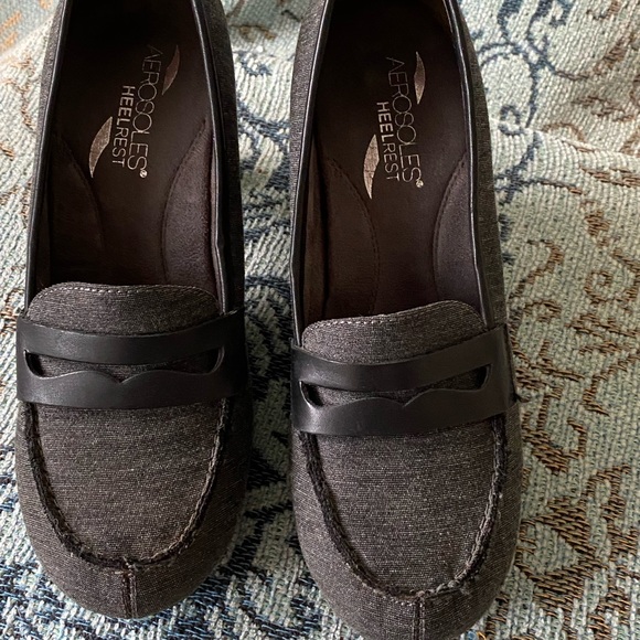 Shoes - Picture 10 of 14